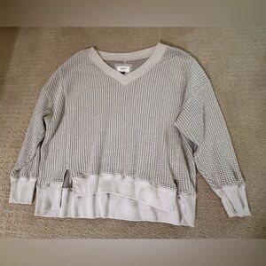 American Eagle Outfitters Cream V-Neck Sweater